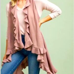 Do Everything in Love Adreana ruffled sweater vest